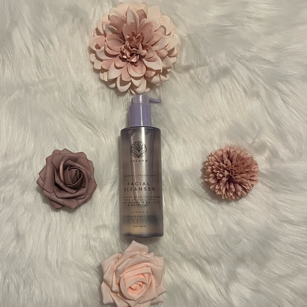 Lacuna Vitamin E Hyaluronic Acid Cleanser